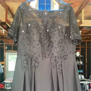 Mother of the Bride / Groom Dress